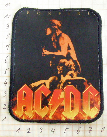 AC/DC Bon Fire